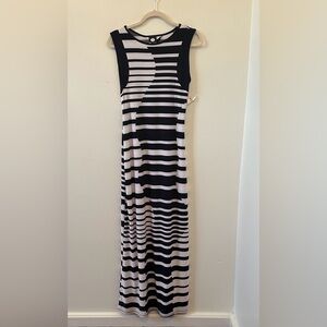 J. Black and white maxi dress Made in Canada NWT Size Medium